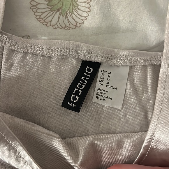 H&M Shimmery White Tank - Picture 2 of 3